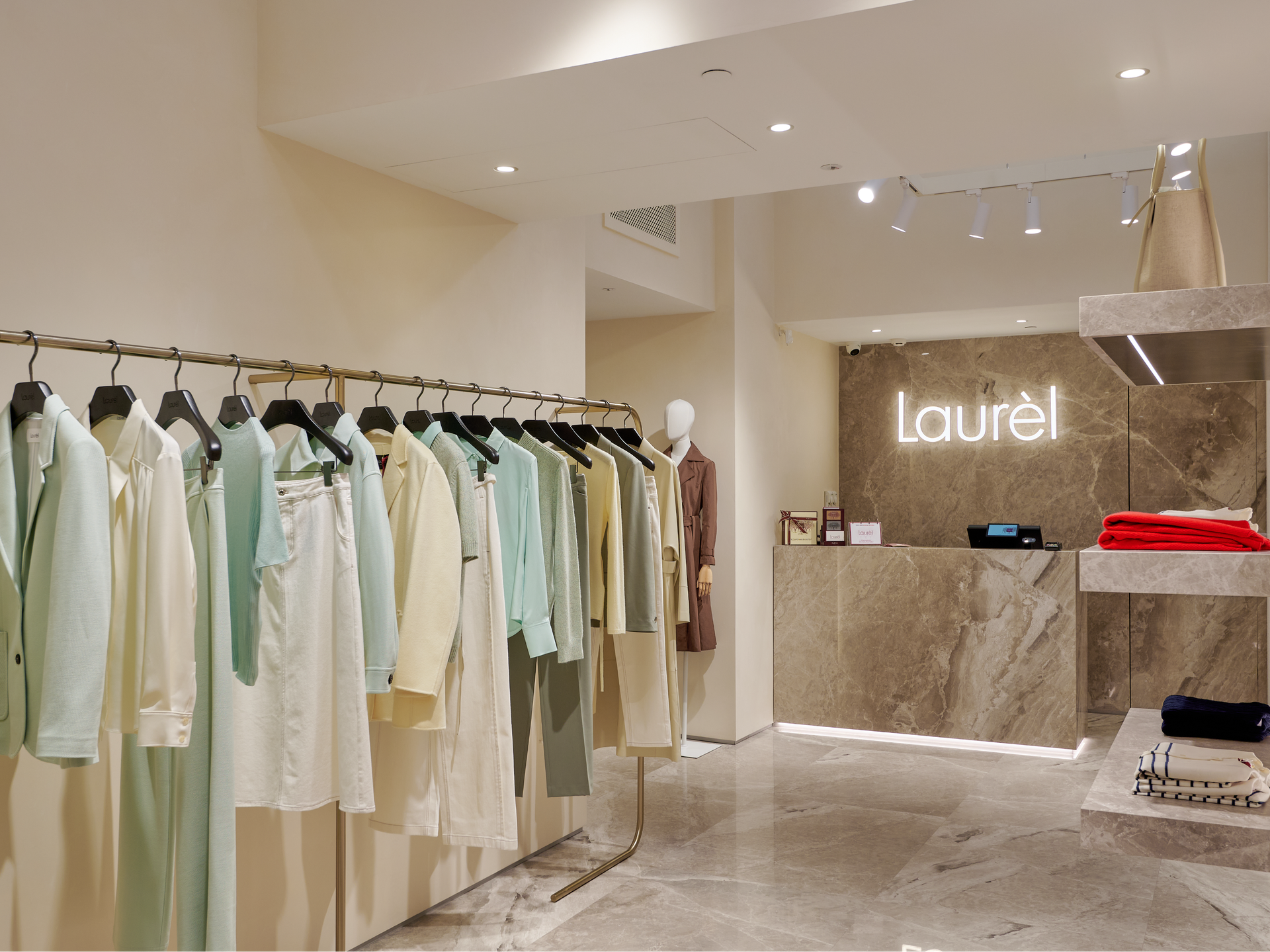 В ГУМе открылся флагманский бутик Laurèl